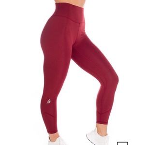P’Tula Allainah III Sleek Legging - 23”